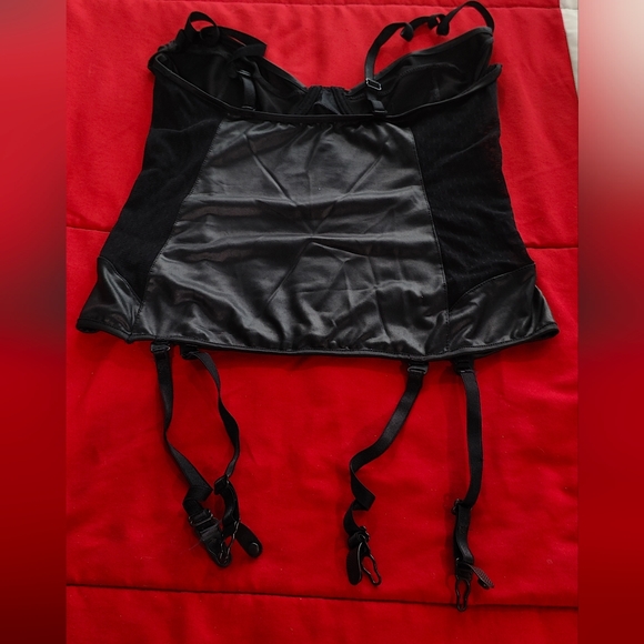 Faux Leather & lace black corset Size M - Picture 3 of 4